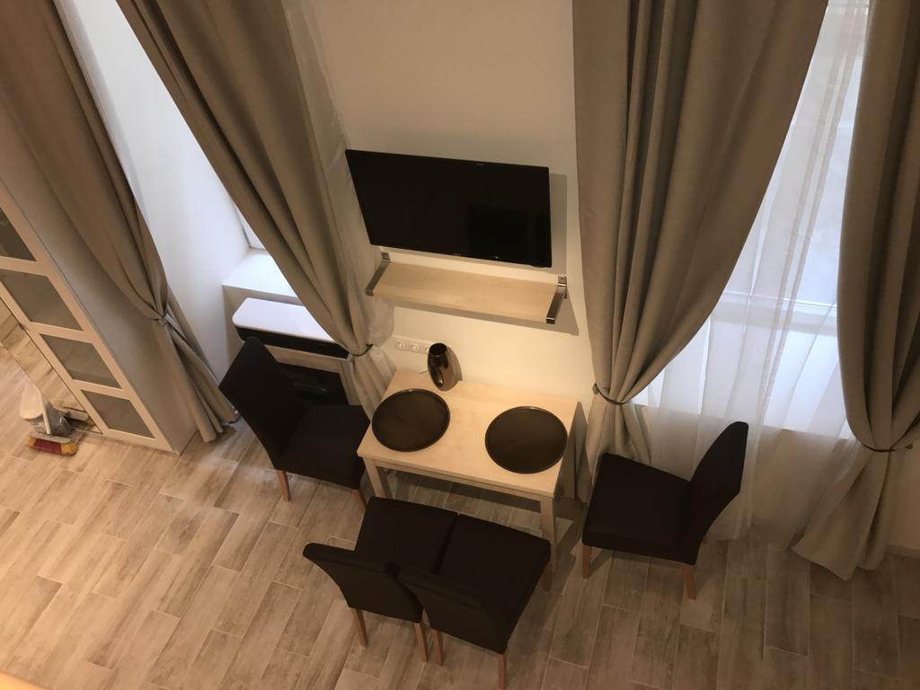 Goldcentral Apartment Gozsdu Budapest Esterno foto