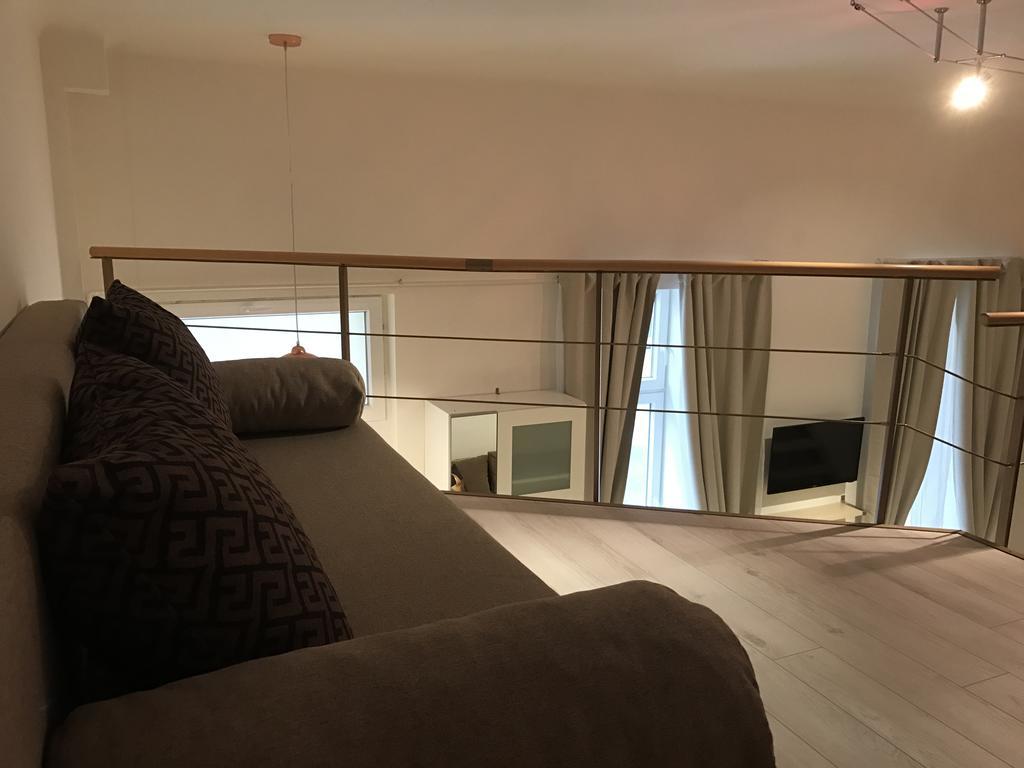 Goldcentral Apartment Gozsdu Budapest Esterno foto